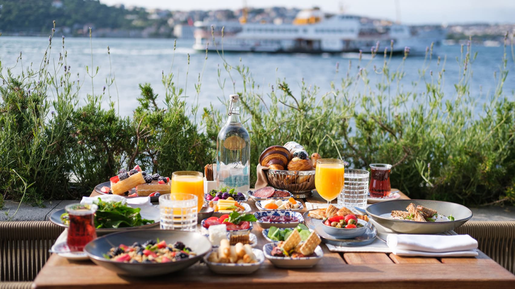 Yalı